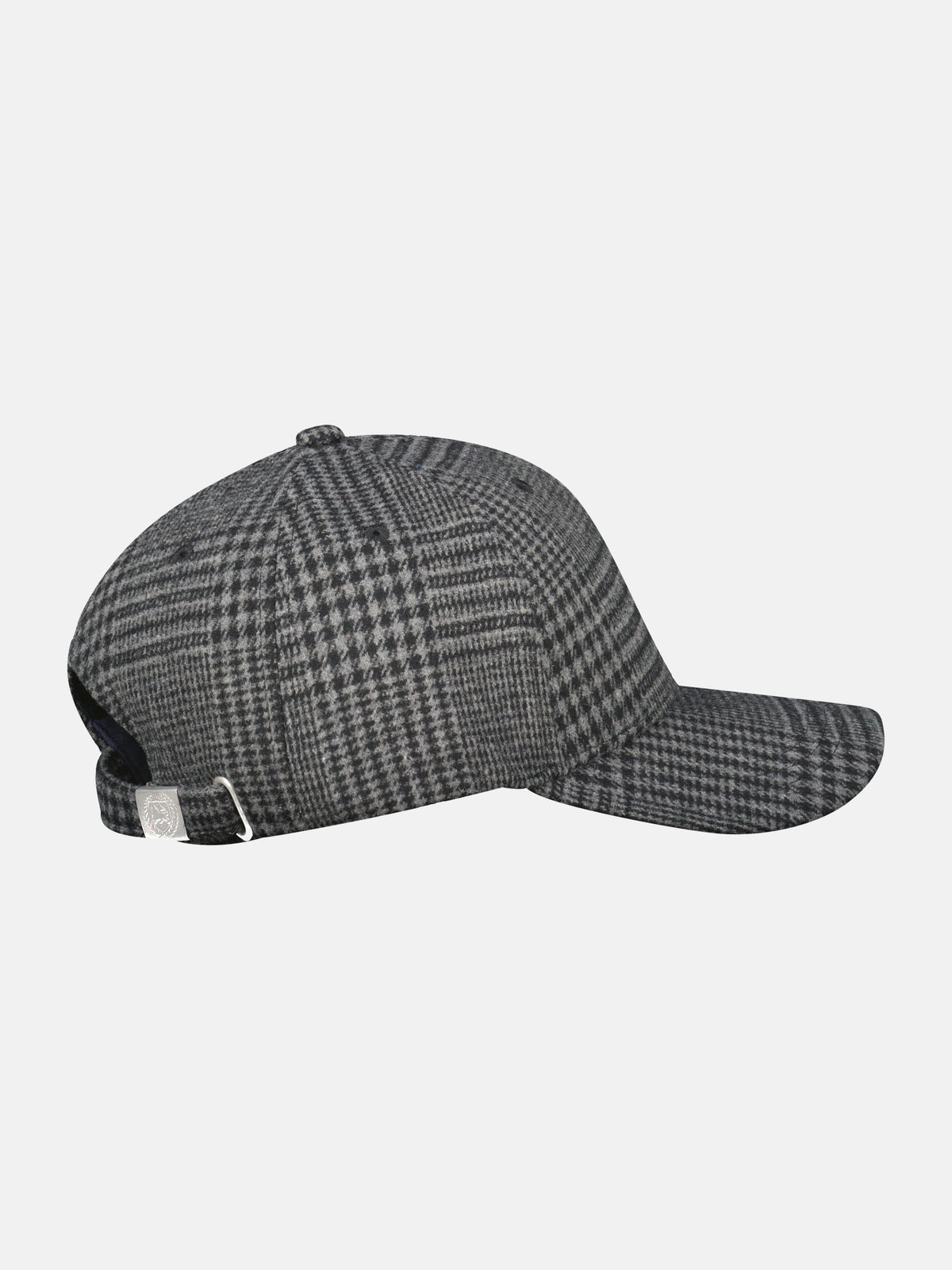 Basecap im Karolook mit Luftöffnungen