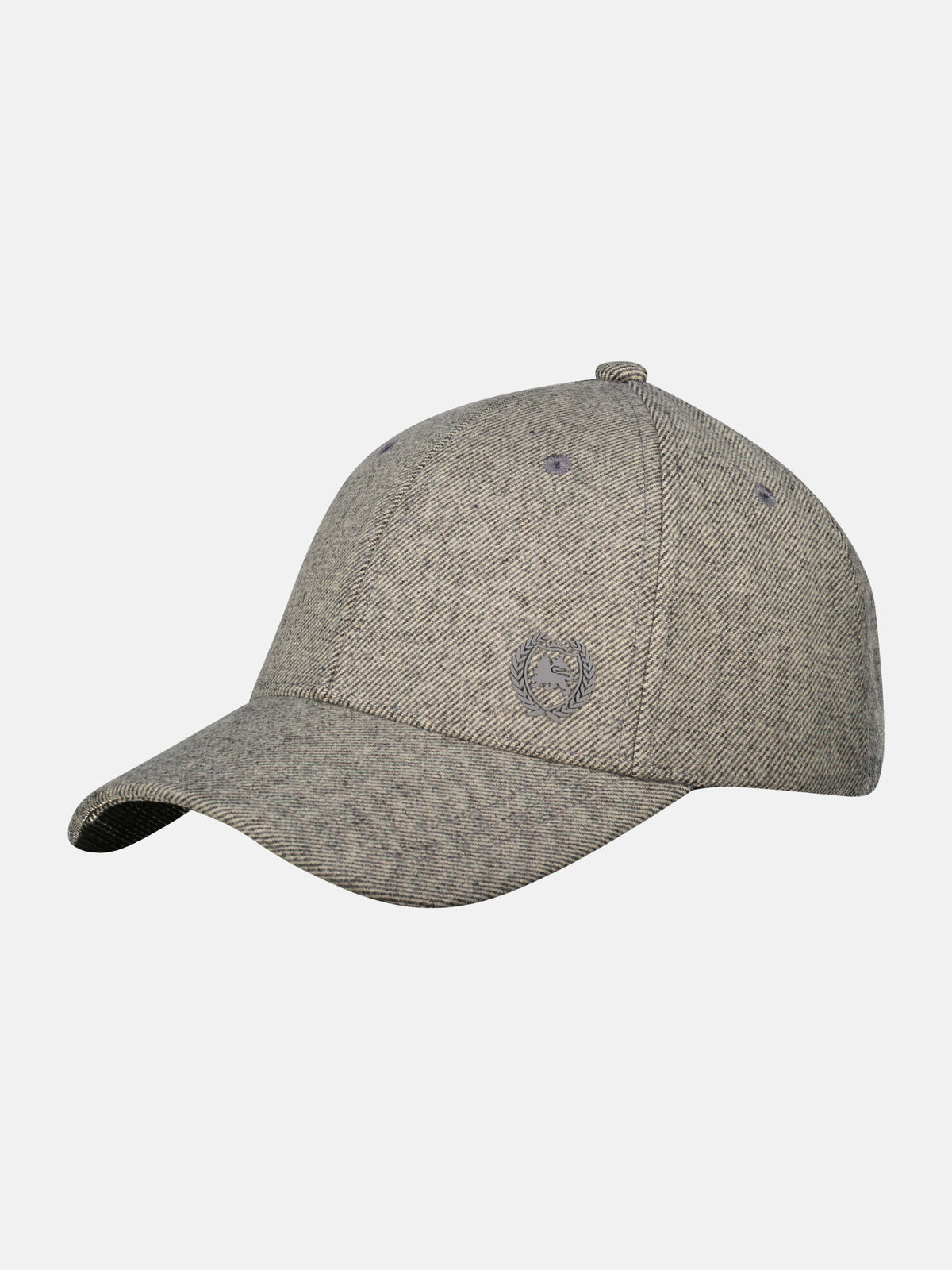Subtly styled baseball cap made from structured blended fabric
