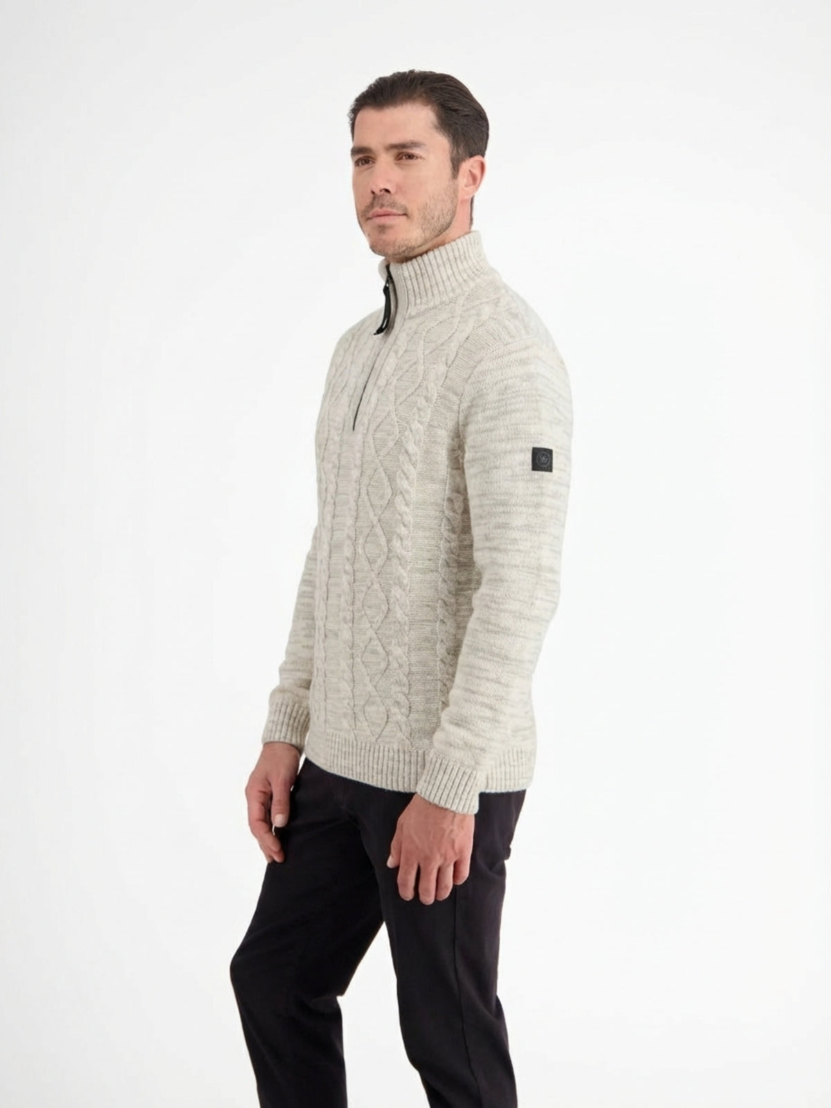 Herren Stricktroyer mit Zopfmuster - Strick Troyer