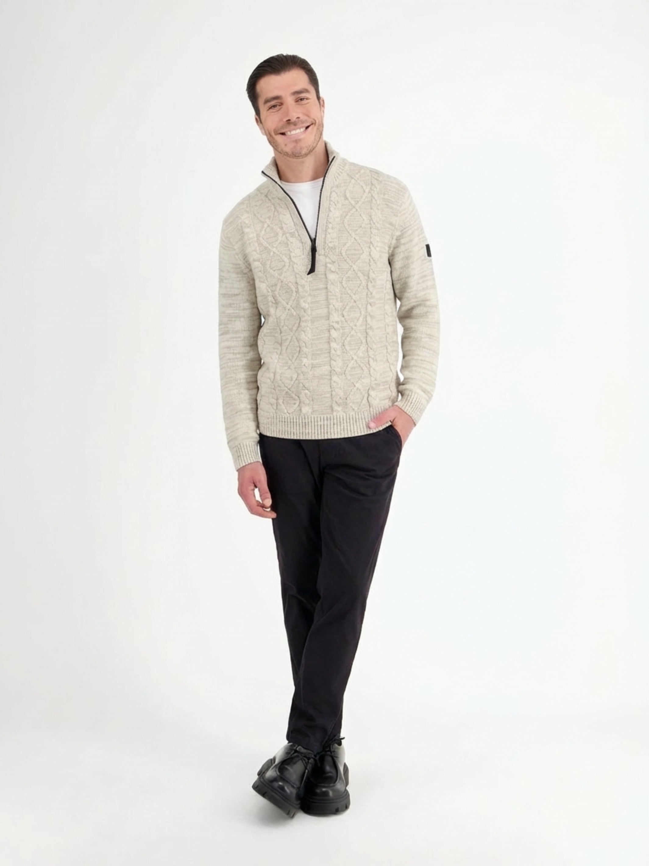 Herren Stricktroyer mit Zopfmuster - Strick Troyer