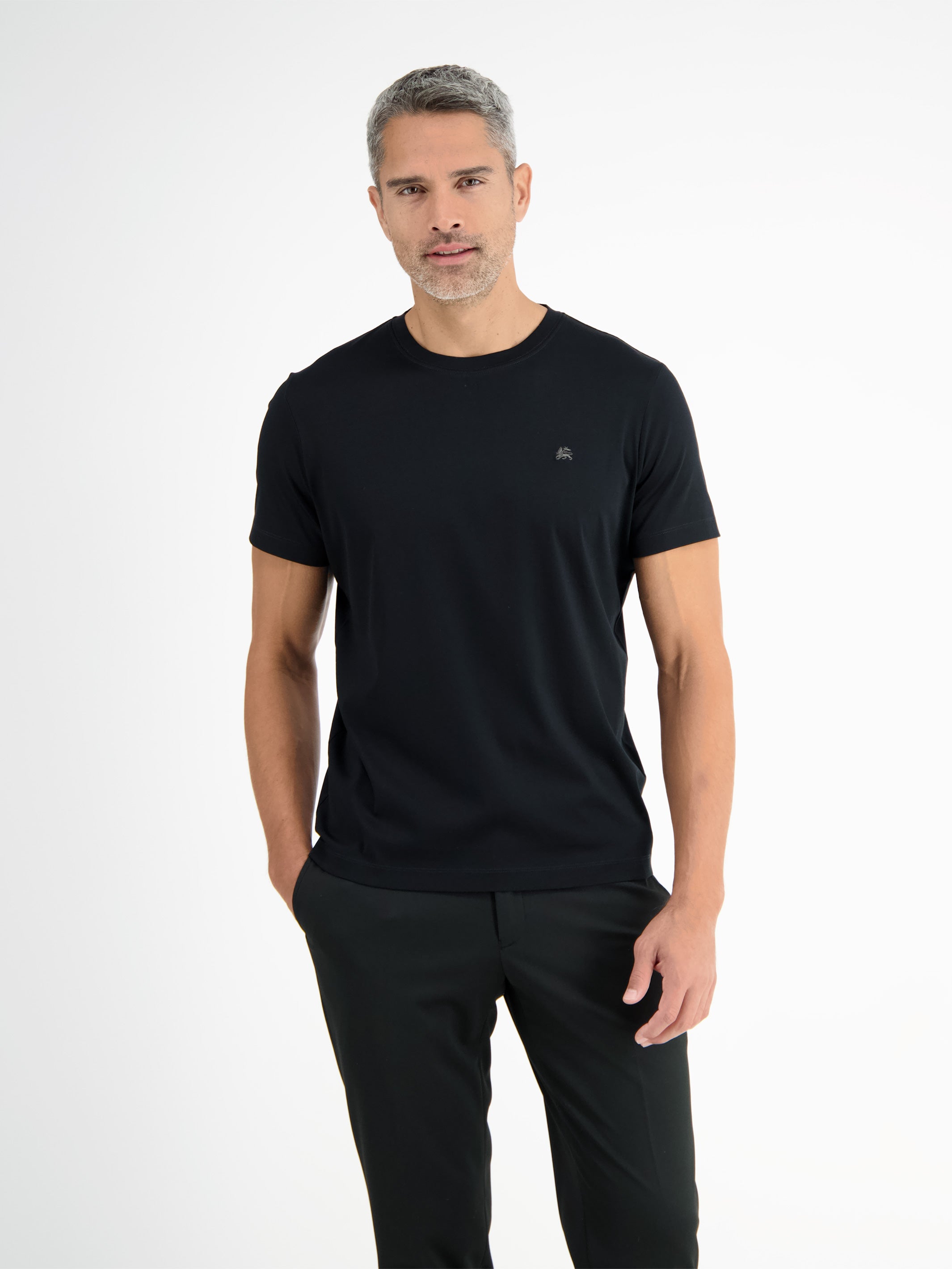 Bayer 04 Leverkusen Rundhals-T-Shirt in hochwertiger SUPIMA® Baumwolle - LERROS