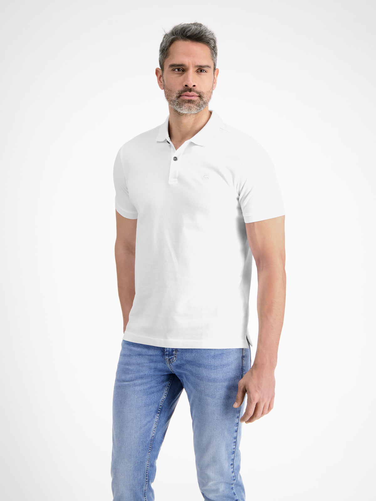 Basic Herren Poloshirt in klassischer Passform und Piquéqualität - LERROS