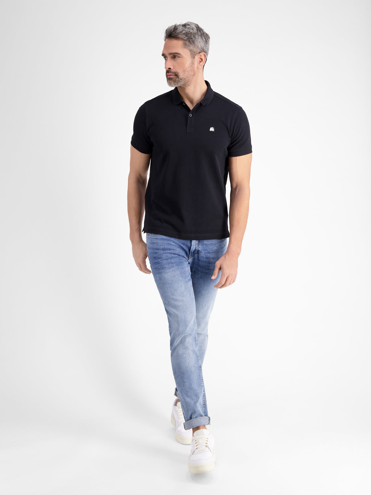 Basic Herren Poloshirt in klassischer Passform und Piquéqualität - LERROS