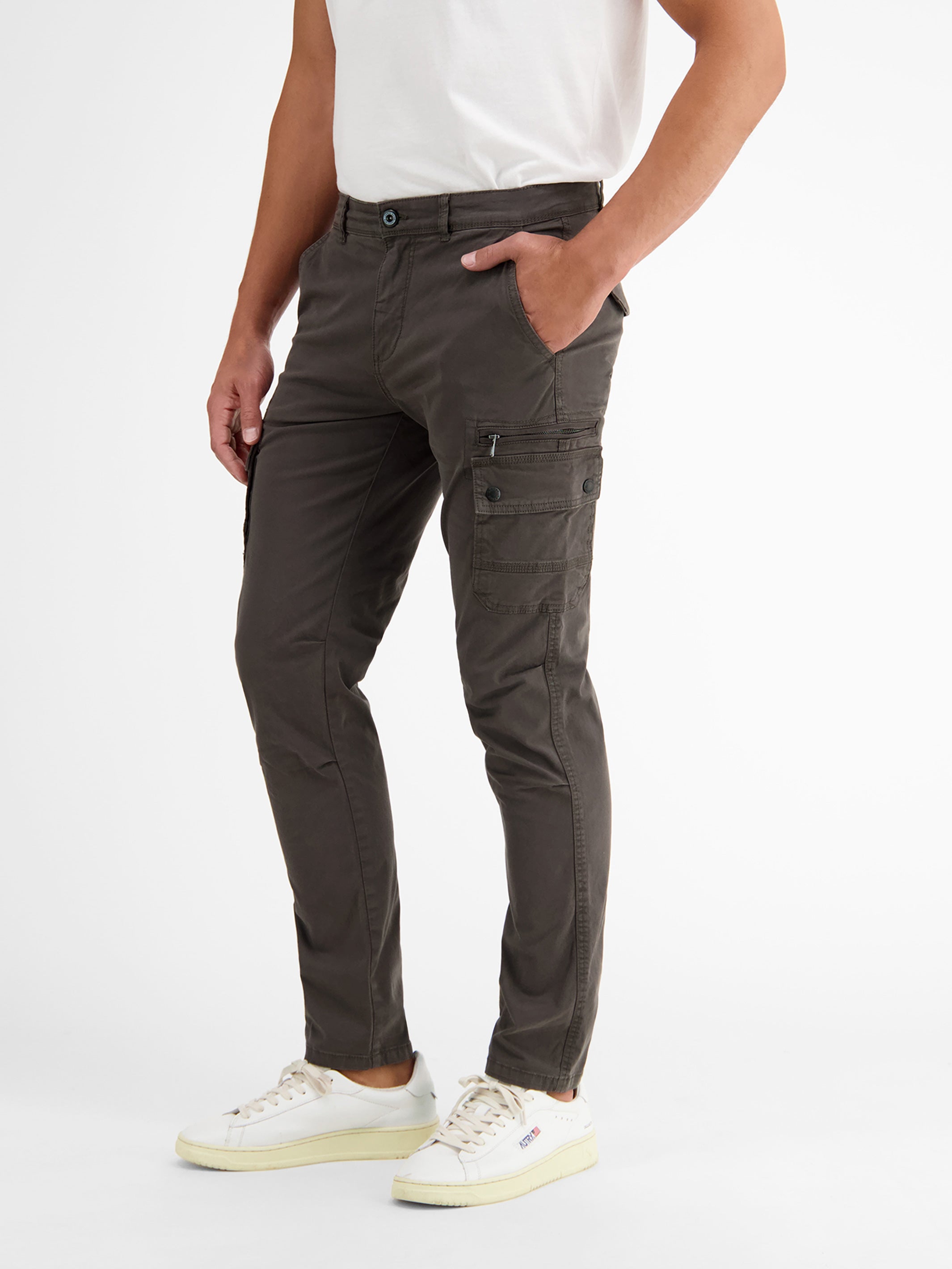 Cargo Pants in schmaler, gerader Passform - LERROS