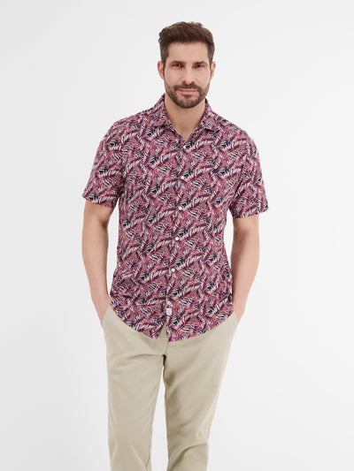 Summery short-sleeved shirt with a floral print