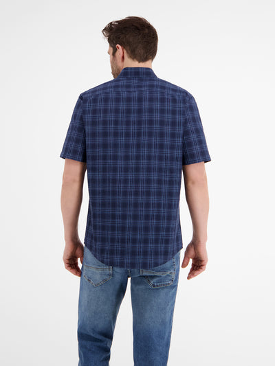 Short-sleeved shirt in checked look
