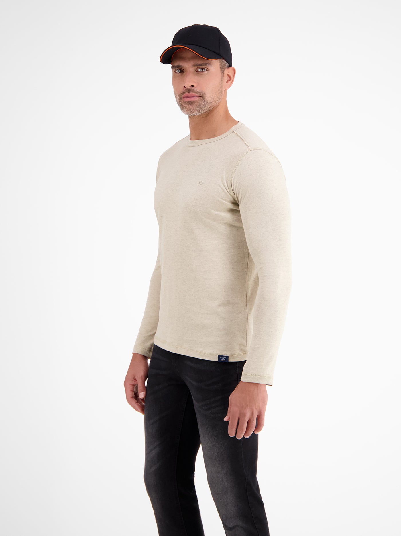 Structured long sleeve