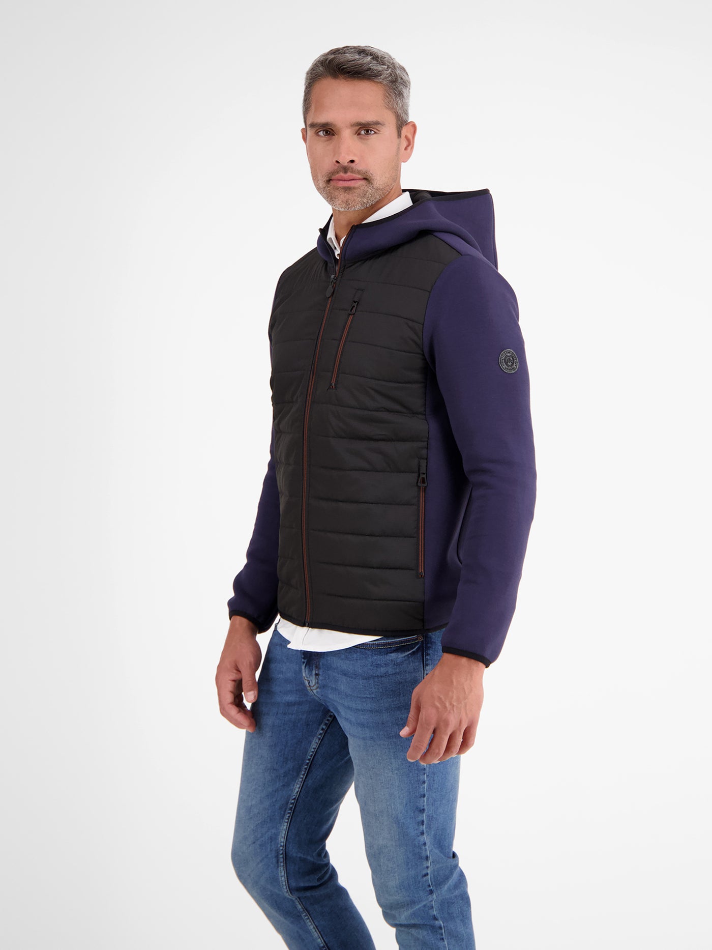 Softshell jacket with hoodie