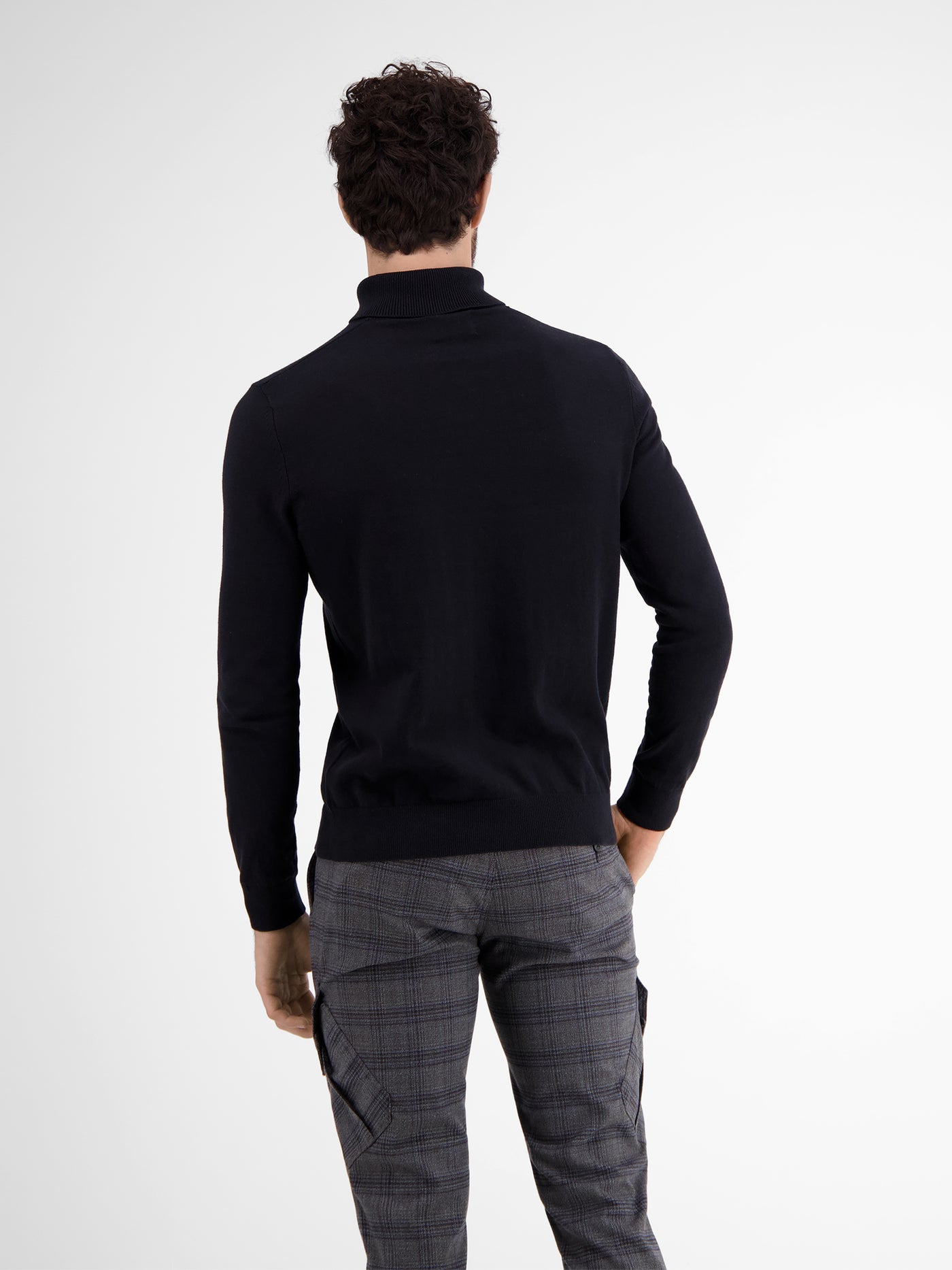 Turtleneck sweater in flat knit quality
