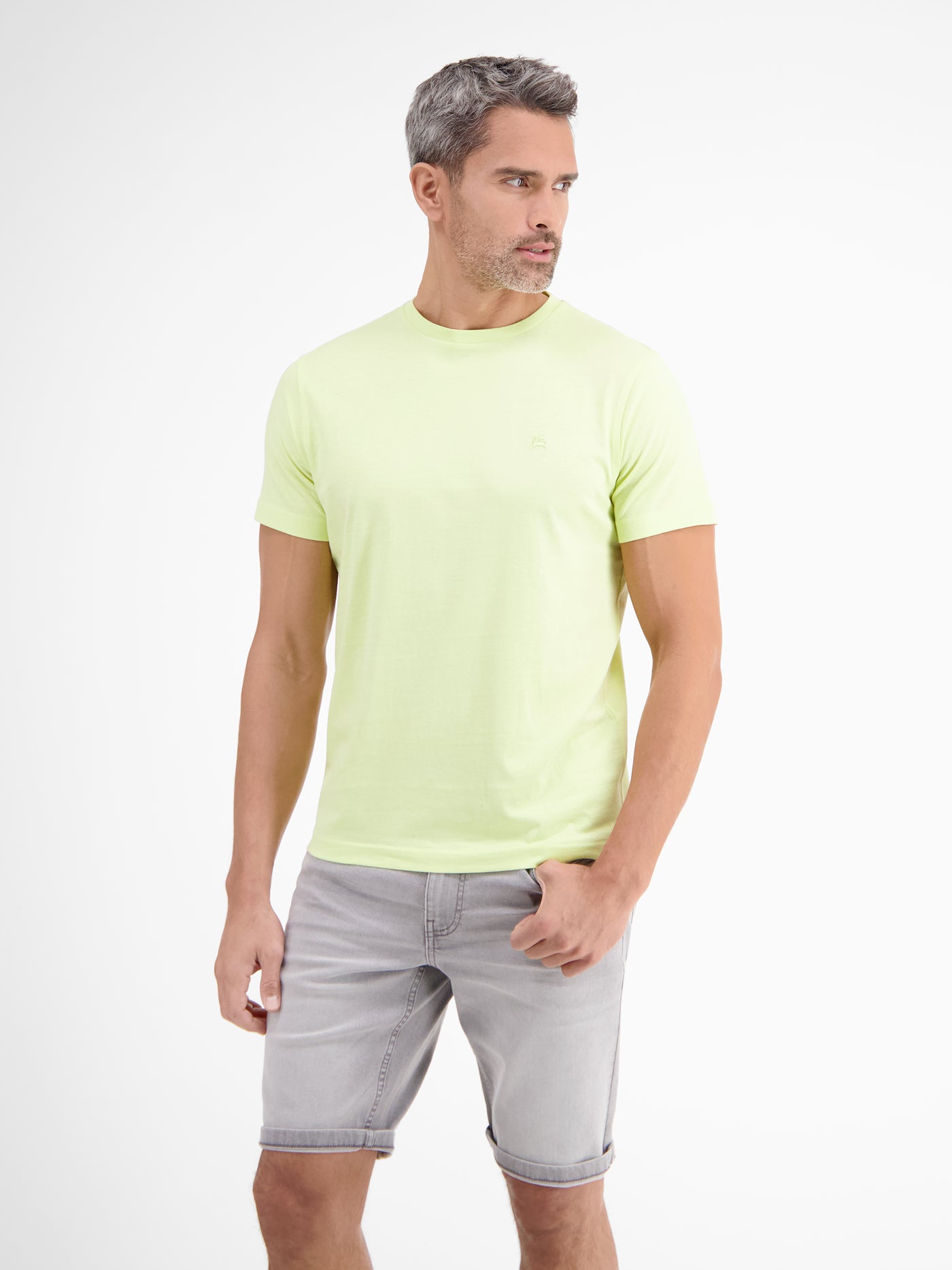Basic T-shirt in vele kleuren