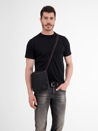 small basic shoulder bag