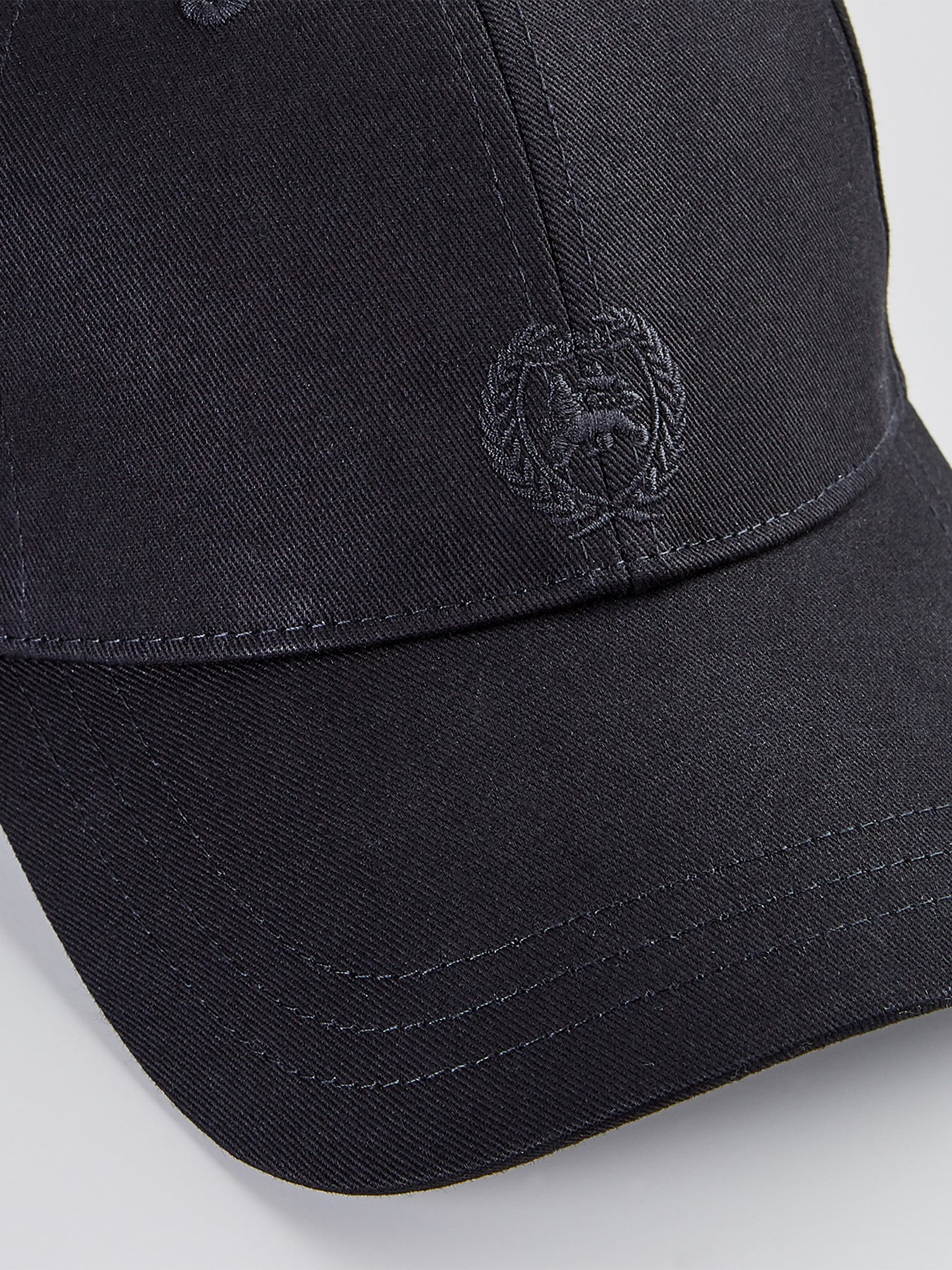 Base Cap mit Logo – LERROS