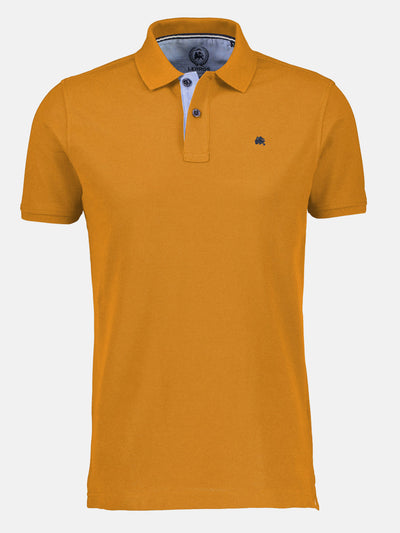 Classic polo style in *Cool &amp; Dry* piqué quality